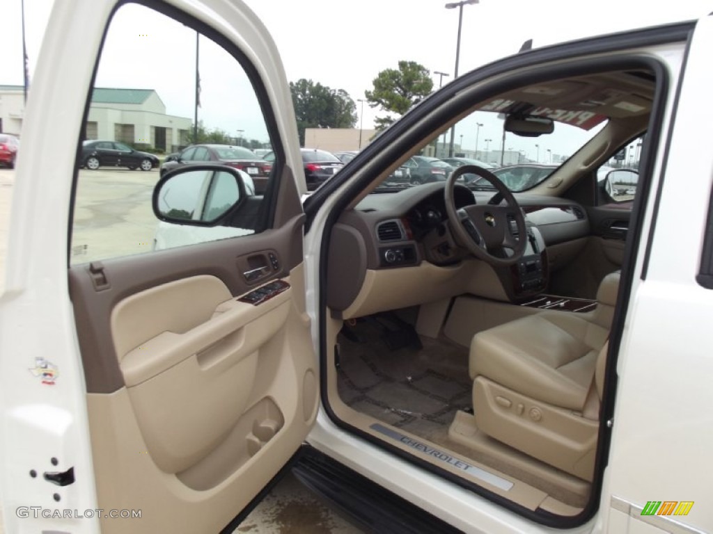2011 Tahoe LTZ - White Diamond Tricoat / Light Cashmere/Dark Cashmere photo #12