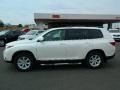 2013 Blizzard White Pearl Toyota Highlander SE  photo #6