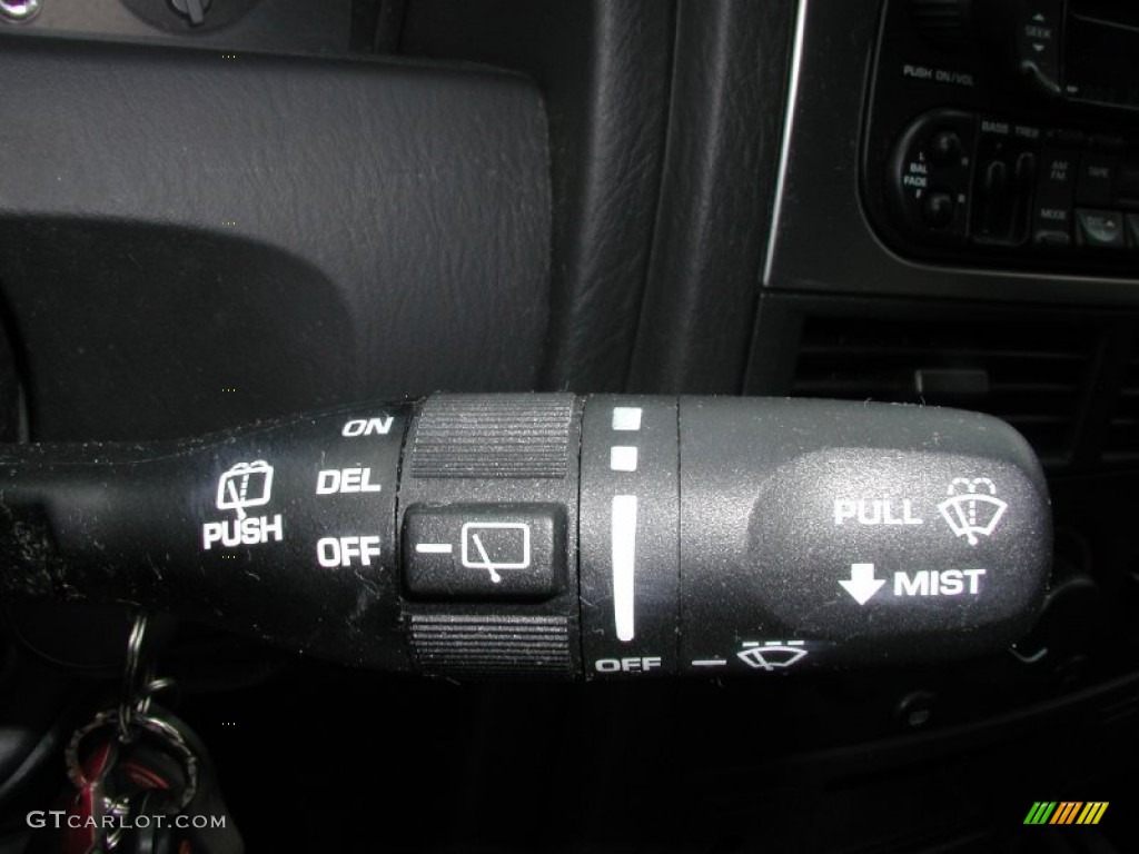 2004 Jeep Grand Cherokee Columbia Edition 4x4 Controls Photos