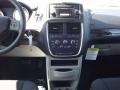 Stone White - Grand Caravan SE Photo No. 10