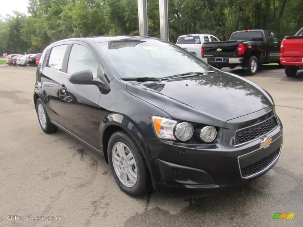 Black Granite Metallic 2013 Chevrolet Sonic LT Hatch Exterior Photo #70974469