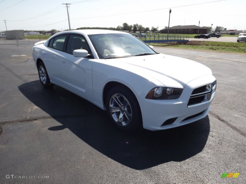 2013 Charger SE - Bright White / Black/Light Frost Beige photo #3
