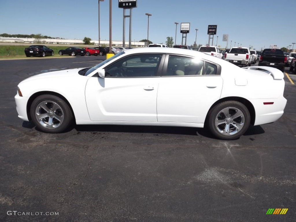 2013 Charger SE - Bright White / Black/Light Frost Beige photo #8