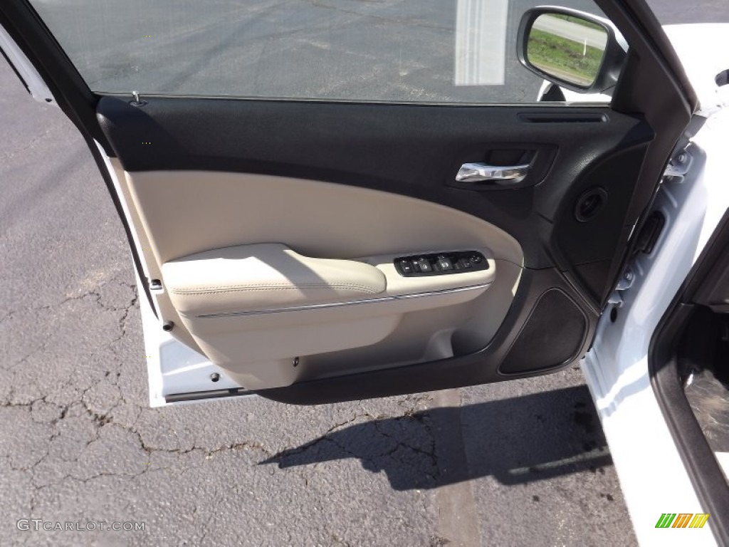 2013 Charger SE - Bright White / Black/Light Frost Beige photo #12