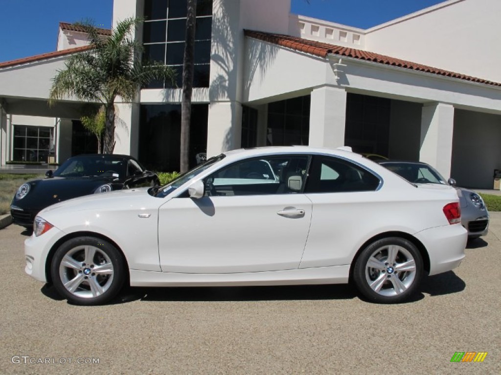 2013 1 Series 128i Coupe - Alpine White / Oyster photo #2