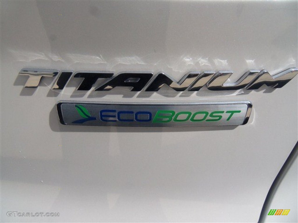 2013 Escape Titanium 2.0L EcoBoost - White Platinum Metallic Tri-Coat / Charcoal Black photo #24