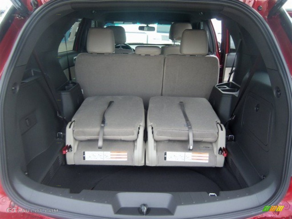 2013 Explorer XLT - Ruby Red Metallic / Medium Light Stone photo #19
