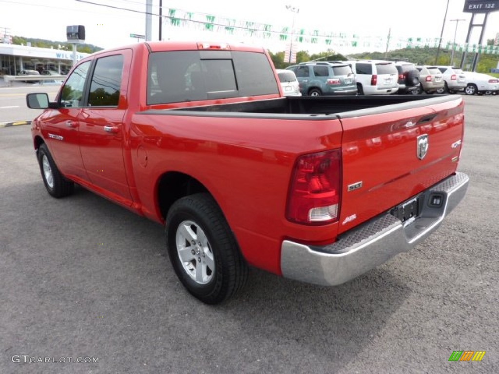 2011 Ram 1500 SLT Crew Cab 4x4 - Flame Red / Dark Slate Gray/Medium Graystone photo #5