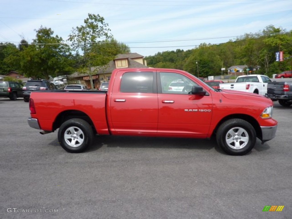 2011 Ram 1500 SLT Crew Cab 4x4 - Flame Red / Dark Slate Gray/Medium Graystone photo #8