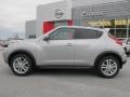 2012 Chrome Silver Nissan Juke SV  photo #2