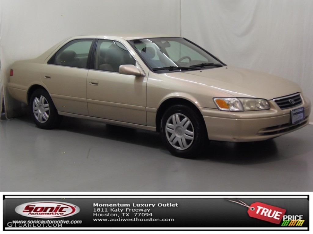 2000 Camry LE - Cashmere Beige Metallic / Oak photo #1