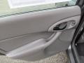 2003 Liquid Grey Metallic Ford Focus SE Sedan  photo #16