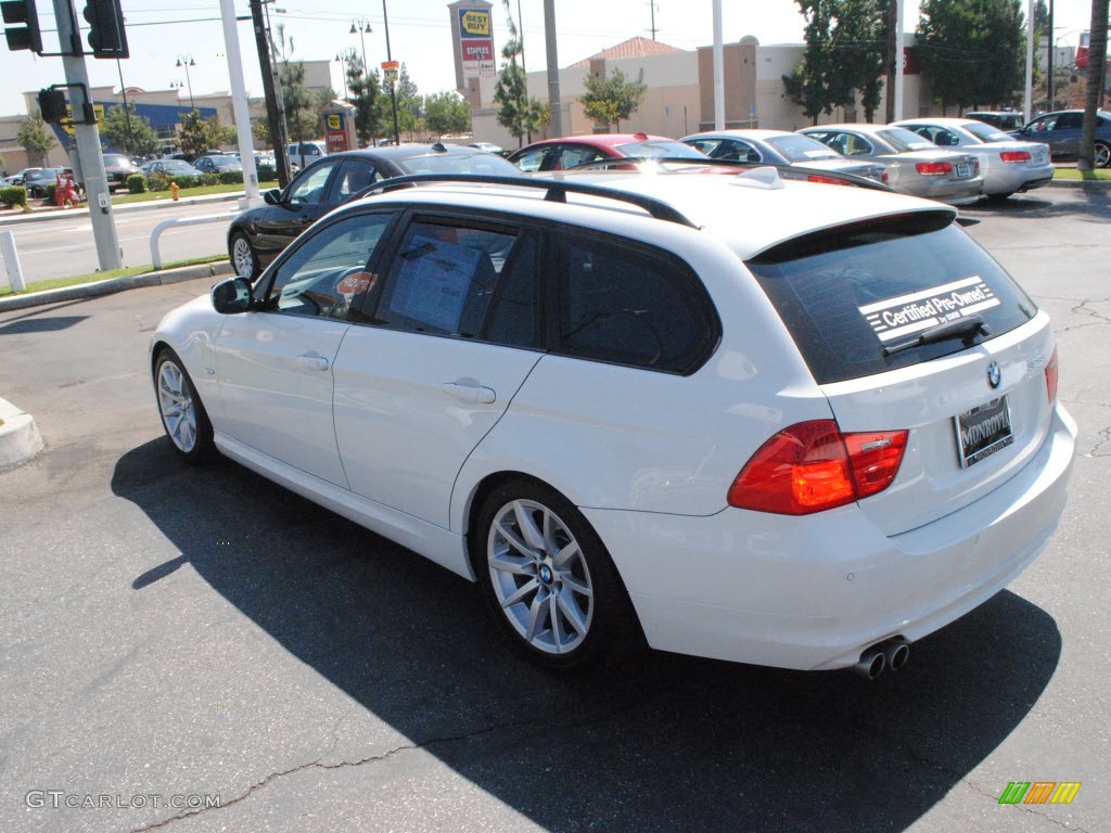 2009 3 Series 328i Sport Wagon - Alpine White / Black photo #4