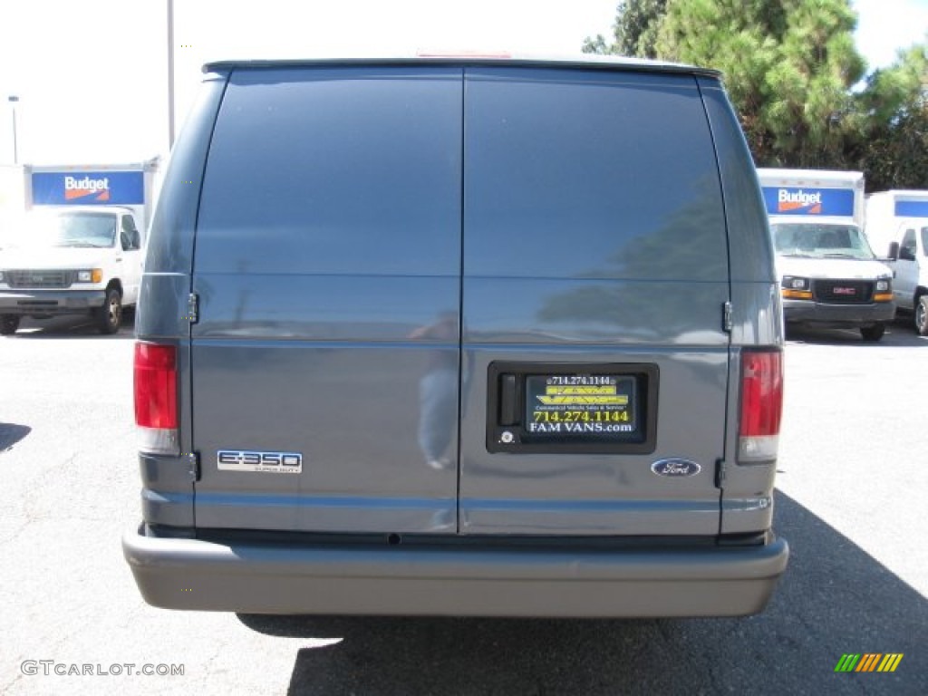 2007 E Series Van E350 Super Duty Commercial - Fleet Grey Metallic / Medium Flint Grey photo #5