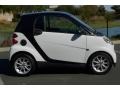 Crystal White - fortwo passion coupe Photo No. 3