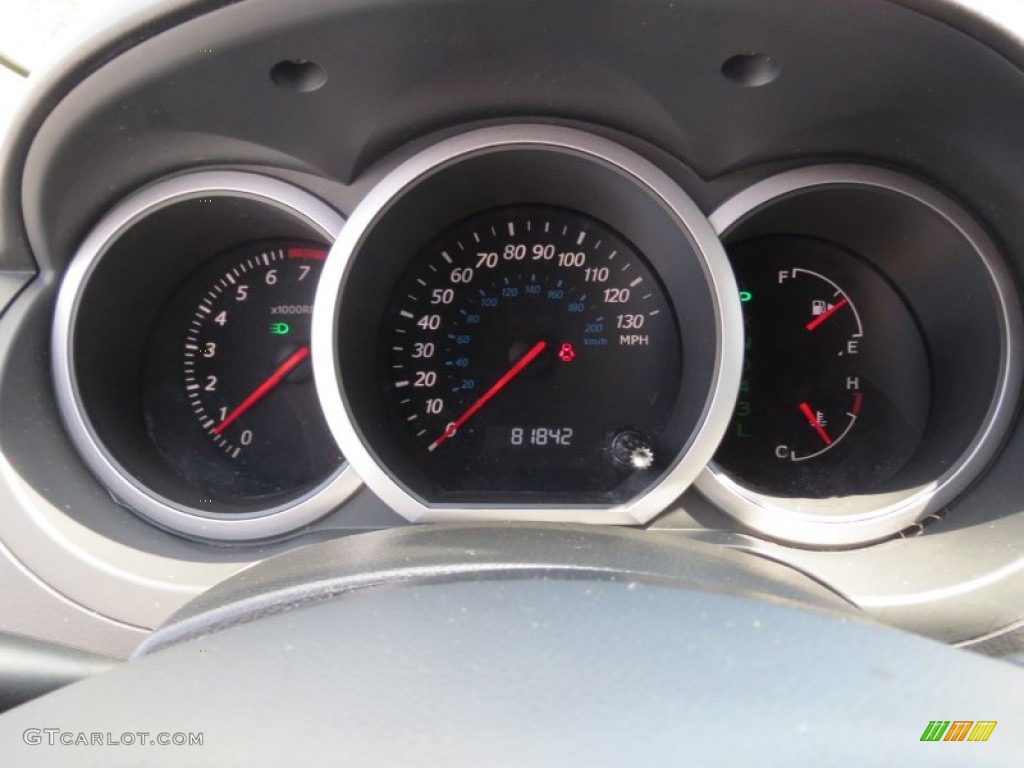 2006 Suzuki Grand Vitara XSport Gauges Photos