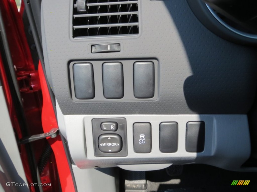 2013 Toyota Tacoma Access Cab Controls Photo #70990687