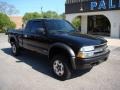 Onyx Black - S10 LS Extended Cab 4x4 Photo No. 6