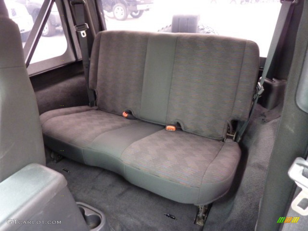 2005 Wrangler X 4x4 - Black / Dark Slate Gray photo #16