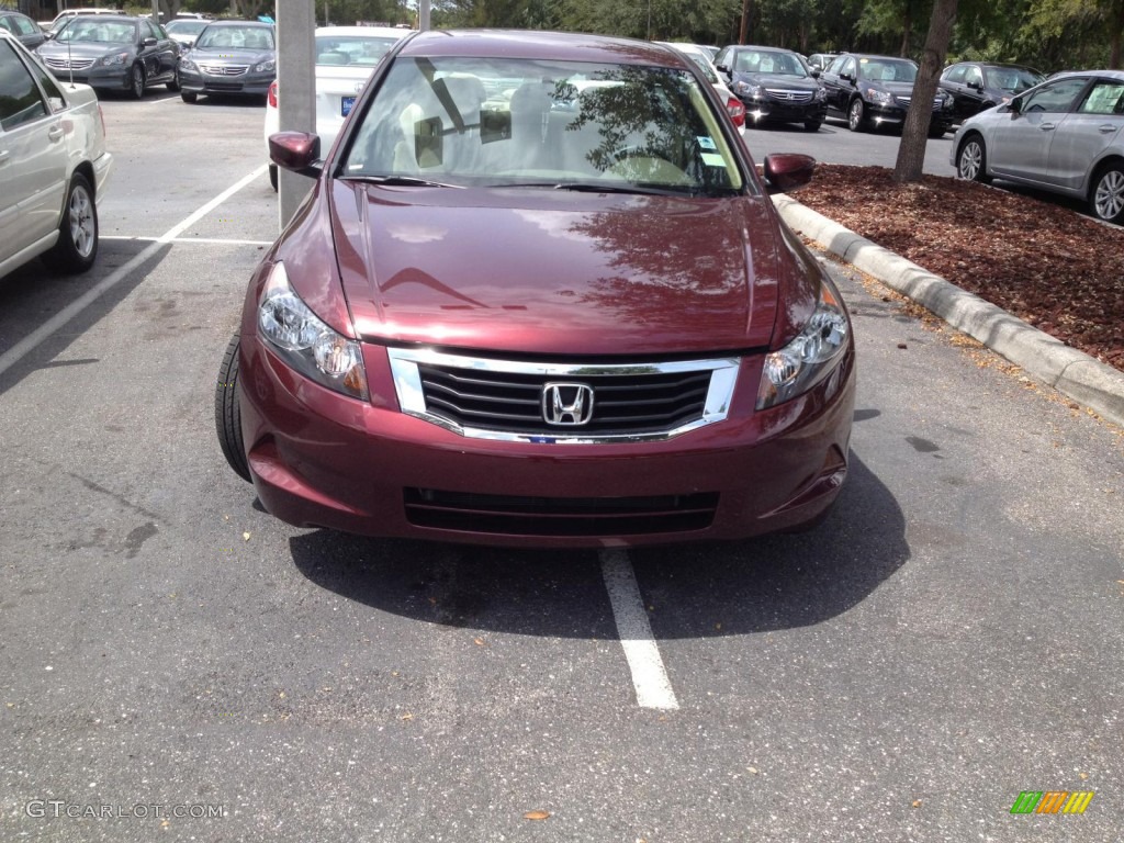 2010 Accord LX-P Sedan - San Marino Red / Ivory photo #5