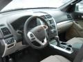 2011 White Suede Ford Explorer FWD  photo #16