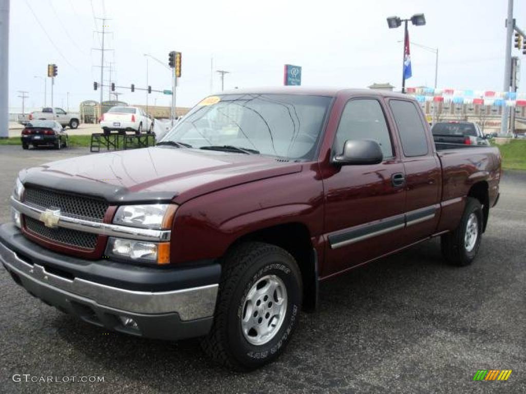 2003 Silverado 1500 LS Extended Cab 4x4 - Dark Carmine Red Metallic / Dark Charcoal photo #4