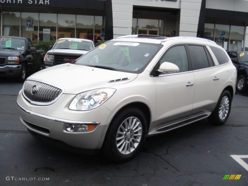 2010 Enclave CXL AWD - White Diamond Tricoat / Cashmere/Cocoa photo #2