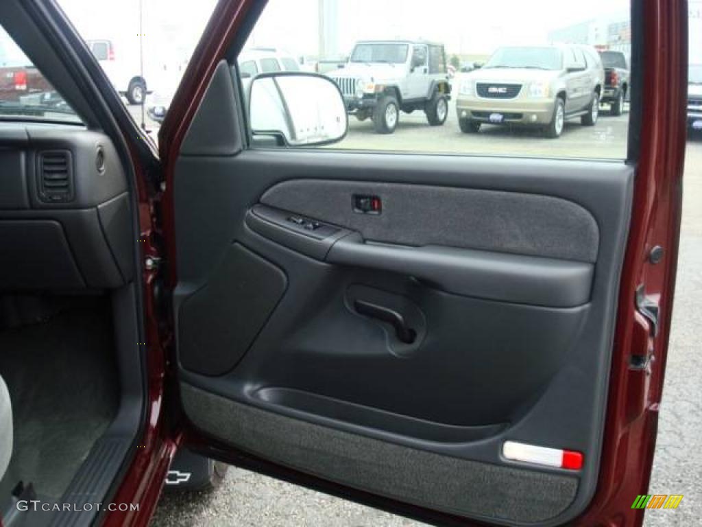 2003 Silverado 1500 LS Extended Cab 4x4 - Dark Carmine Red Metallic / Dark Charcoal photo #32