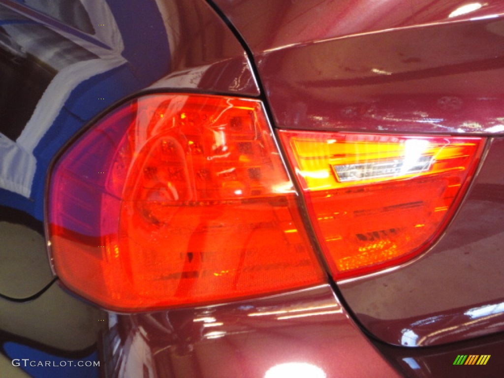2009 3 Series 335xi Sedan - Barbara Red Metallic / Oyster Dakota Leather photo #30