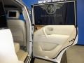 Moonlight White - QX 56 4WD Photo No. 26