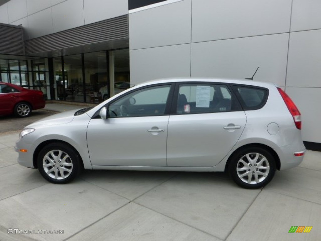 2009 Elantra Touring - Quicksilver / Black photo #2