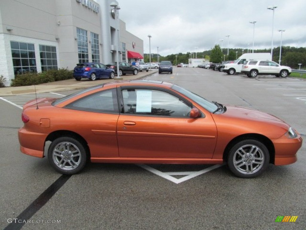 2004 Cavalier LS Sport Coupe - Sunburst Orange / Graphite photo #2