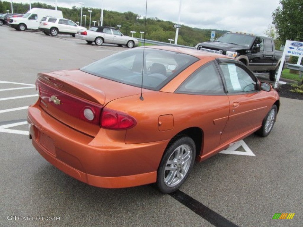 2004 Cavalier LS Sport Coupe - Sunburst Orange / Graphite photo #11