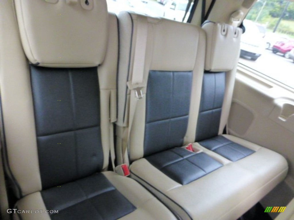 Limited Camel/Charcoal Interior 2010 Lincoln Navigator Limited Edition 4x4 Photo #71002621