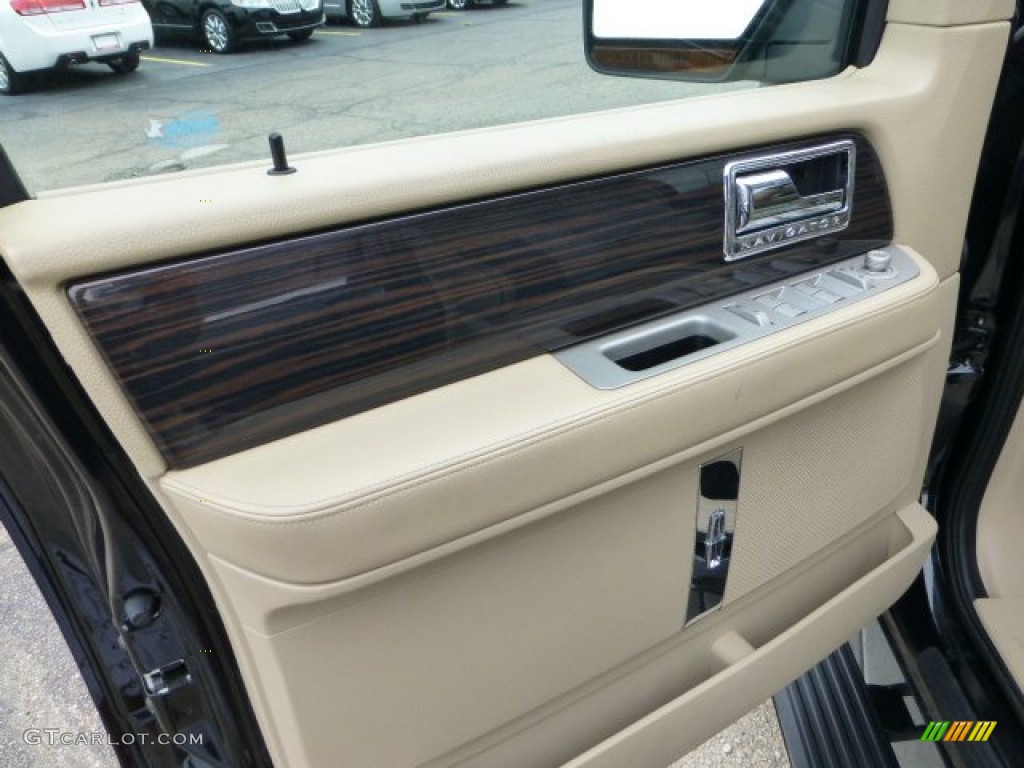 2010 Lincoln Navigator Limited Edition 4x4 Door Panel Photos