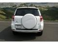 Super White - RAV4 V6 4WD Photo No. 4