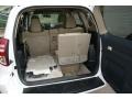 Super White - RAV4 V6 4WD Photo No. 8