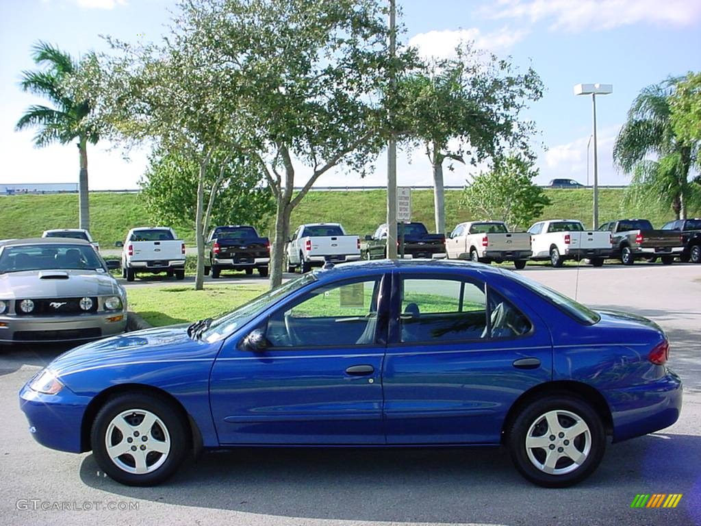 2005 Cavalier LS Sedan - Arrival Blue Metallic / Graphite Gray photo #6