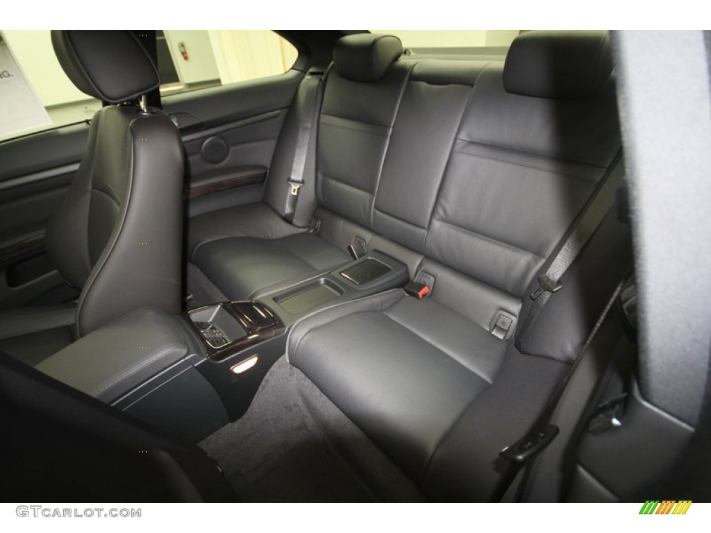 2013 BMW 3 Series 335i Coupe Rear Seat Photo #71007584