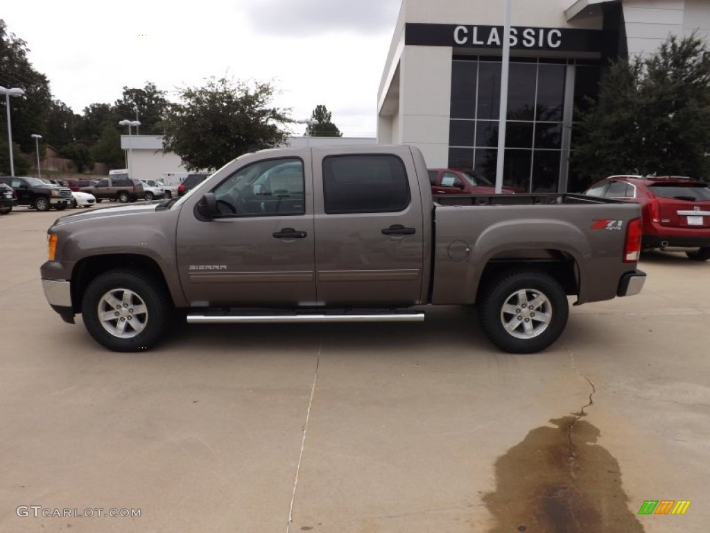 2013 Sierra 1500 SLE Crew Cab 4x4 - Mocha Steel Metallic / Light Titanium/Dark Titanium photo #2