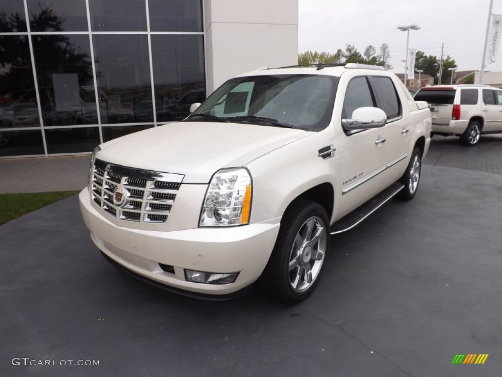 2013 Escalade EXT Luxury AWD - White Diamond Tricoat / Cashmere/Cocoa photo #1