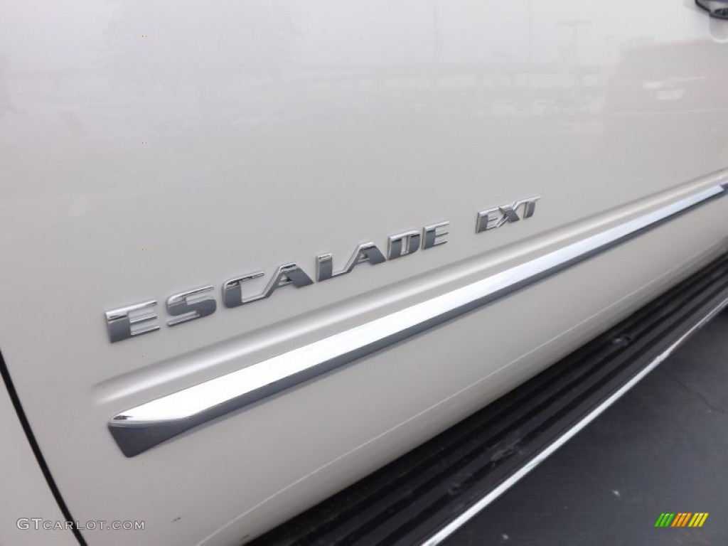 2013 Escalade EXT Luxury AWD - White Diamond Tricoat / Cashmere/Cocoa photo #23