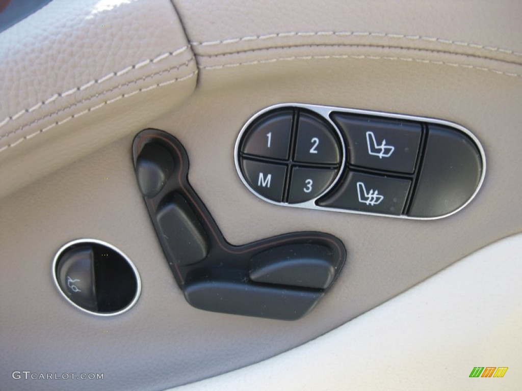 2009 Mercedes-Benz SL 550 Roadster Controls Photo #71015057
