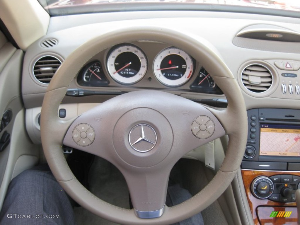 2009 Mercedes-Benz SL 550 Roadster Stone Steering Wheel Photo #71015135