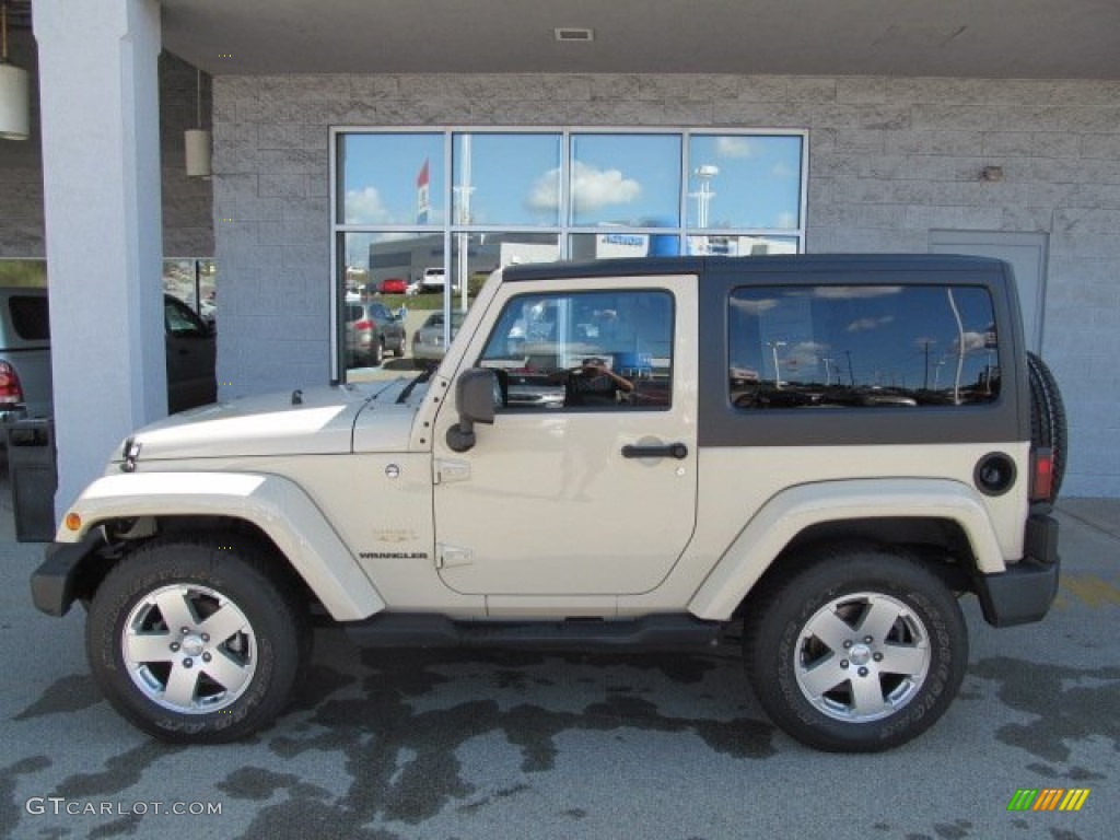 2011 Wrangler Sahara 4x4 - Sahara Tan / Black/Dark Saddle photo #3