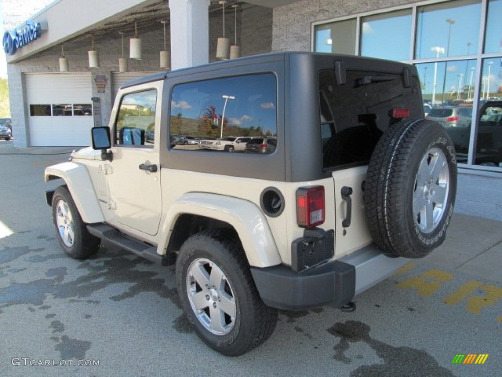 2011 Wrangler Sahara 4x4 - Sahara Tan / Black/Dark Saddle photo #4