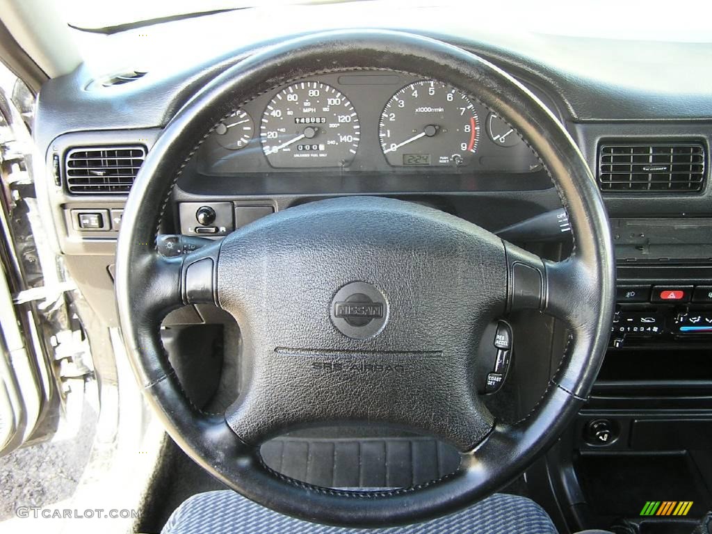 1993 Sentra SE-R Coupe - Super Black / Charcoal photo #7