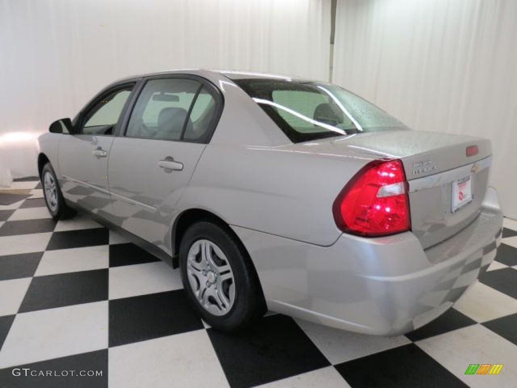 2007 Malibu LS Sedan - Silverstone Metallic / Titanium Gray photo #25