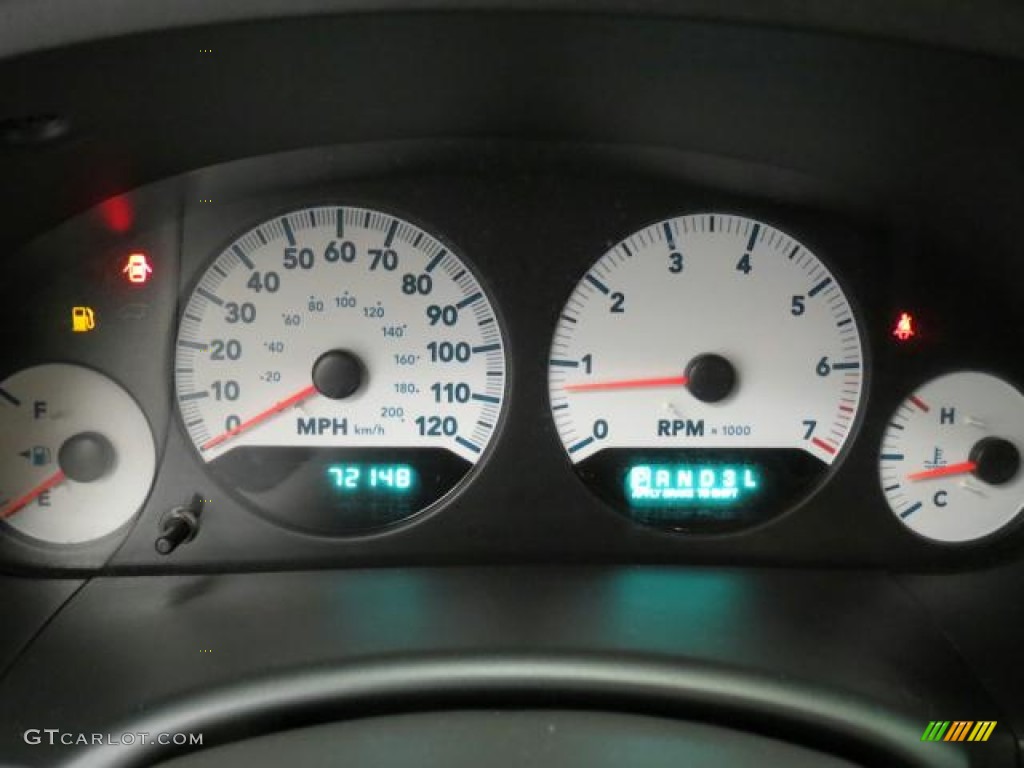 2005 Dodge Grand Caravan SE Gauges Photos