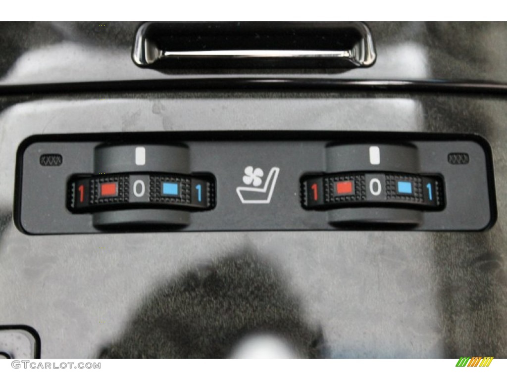 2011 Lexus IS 350C Convertible Controls Photo #71019863